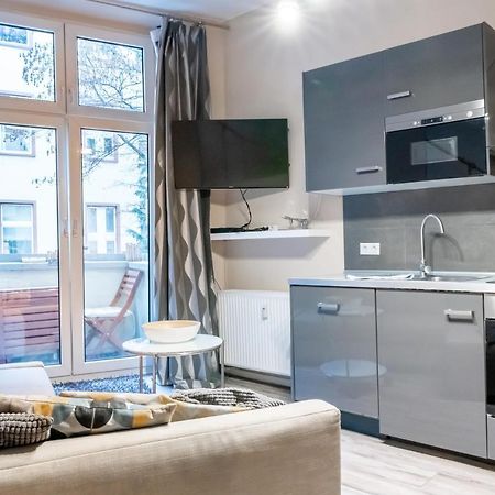 Upmarket Studio With Balcony In Friedrichshain Berlim Exterior foto